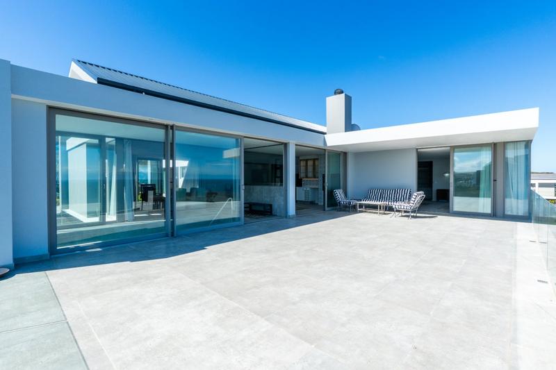 5 Bedroom Property for Sale in Pinnacle Point Golf Estate Western Cape